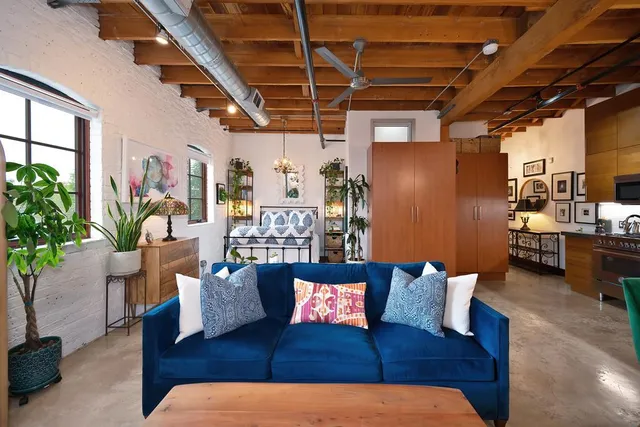 $465,000 | 1725 14th Street, Unit 208, Sacramento, CA 95811