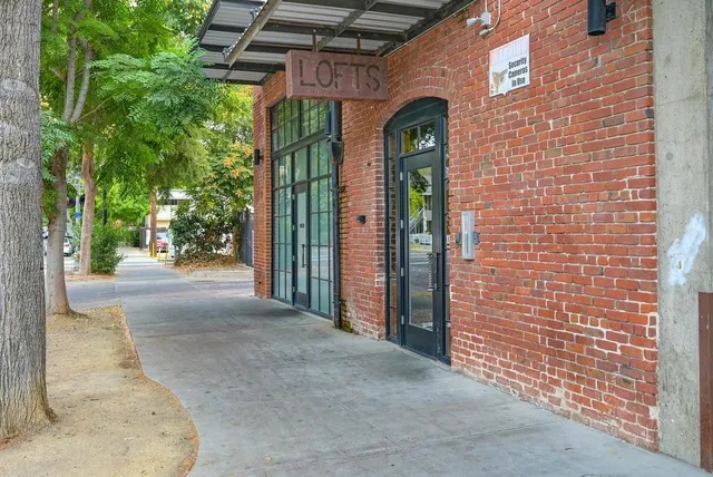 $465,000 | 1725 14th Street, Unit 208, Sacramento, CA 95811