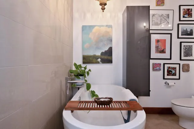 $465,000 | 1725 14th Street, Unit 208, Sacramento, CA 95811