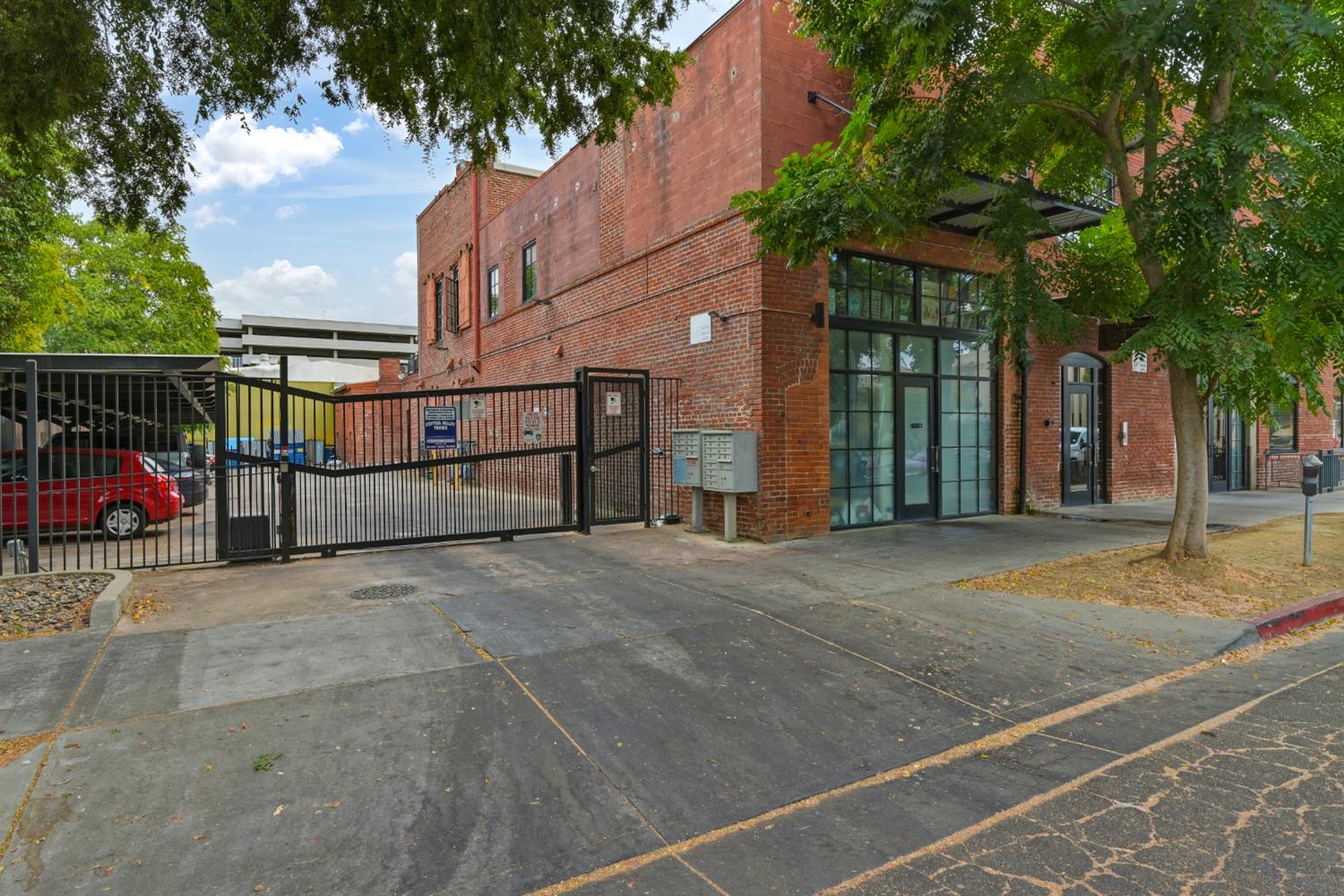 1725 14th Street, Unit 208 Sacramento, CA 95811 - Photo 40 of 40