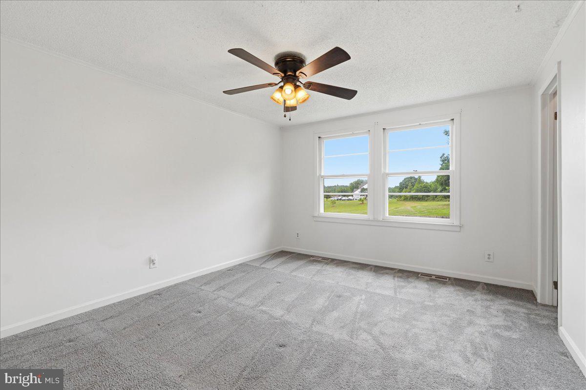 10405 Gordon Road Spotsylvania, VA 22553 - Photo 10 of 25