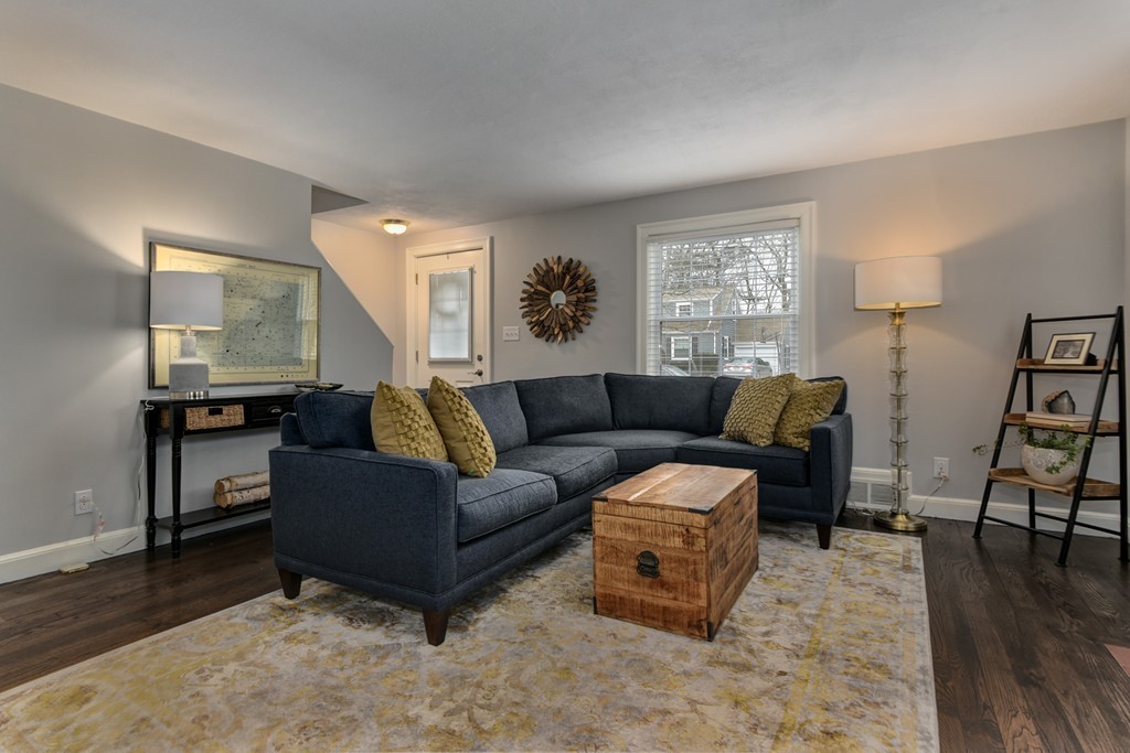 63 MacArthur Road Natick, MA 01760 - Photo 3 of 26 Gallery Image 3