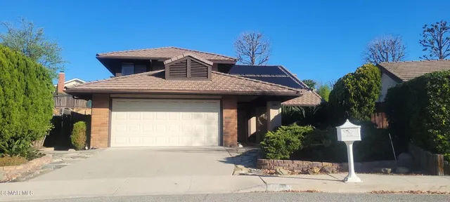 $4,800 | 611 Calle Del Sur, Thousand Oaks, CA 91360