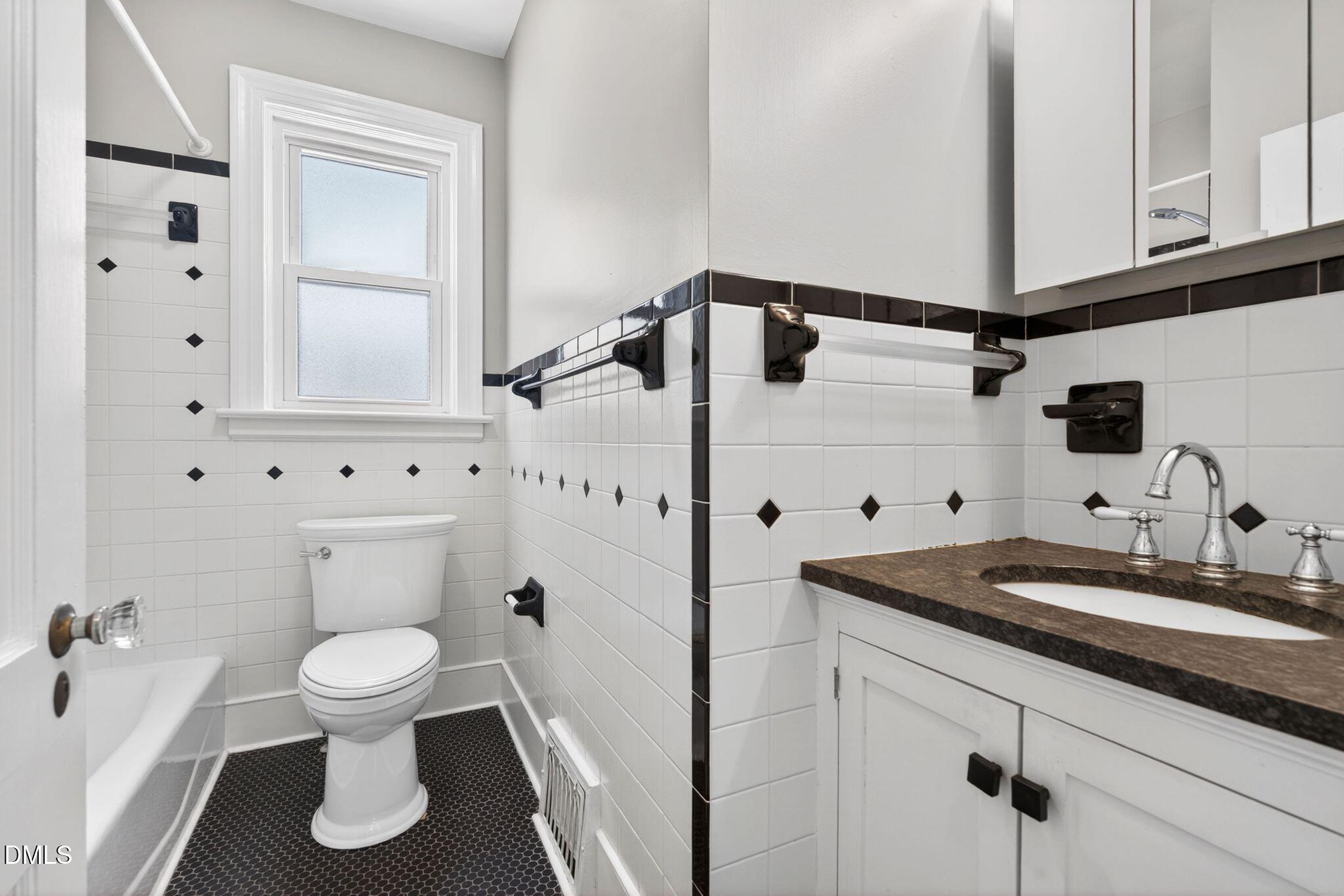 113 East Whitaker Mill Road Raleigh, NC 27608 - Photo 16 of 58 Full Bath