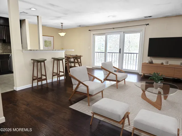 $2,450 | 38 Worthington Court, Unit 4, Freehold, NJ 07728