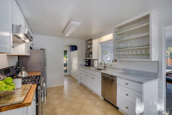 $2,995,000 | 1234 Davis Lane, St. Helena, CA 94574