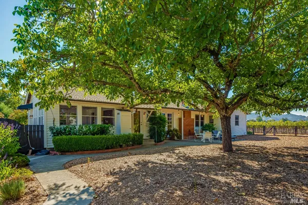 $2,995,000 | 1234 Davis Lane, St. Helena, CA 94574