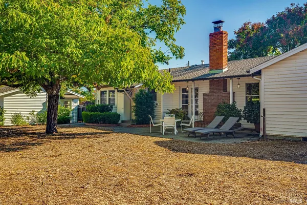 $2,995,000 | 1234 Davis Lane, St. Helena, CA 94574