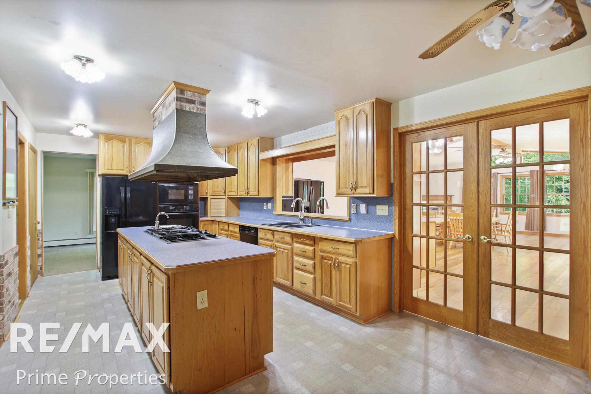 8440 Arbela Road Millington, MI 48746 - Photo 20 of 65 50111386-19.JPG