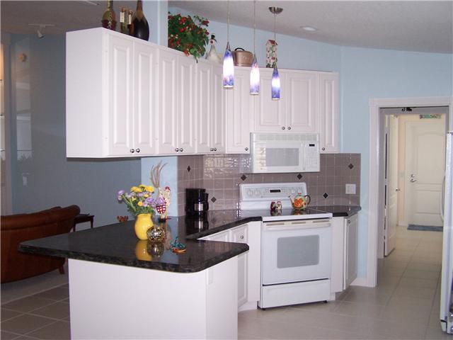 763 Southwest Balmoral Trace Stuart, FL 34997 - Photo 12 of 24 Gallery Image 12