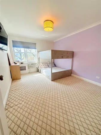 $3,200 | 151-35 84th Street, Unit 2M | Lindenwood