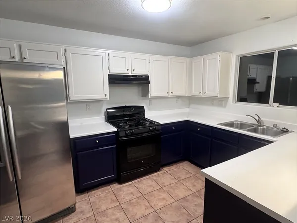 $2,400 | 4510 Calico Cliff Court, North Las Vegas, NV 89031