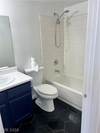 $2,400 | 4510 Calico Cliff Court, North Las Vegas, NV 89031