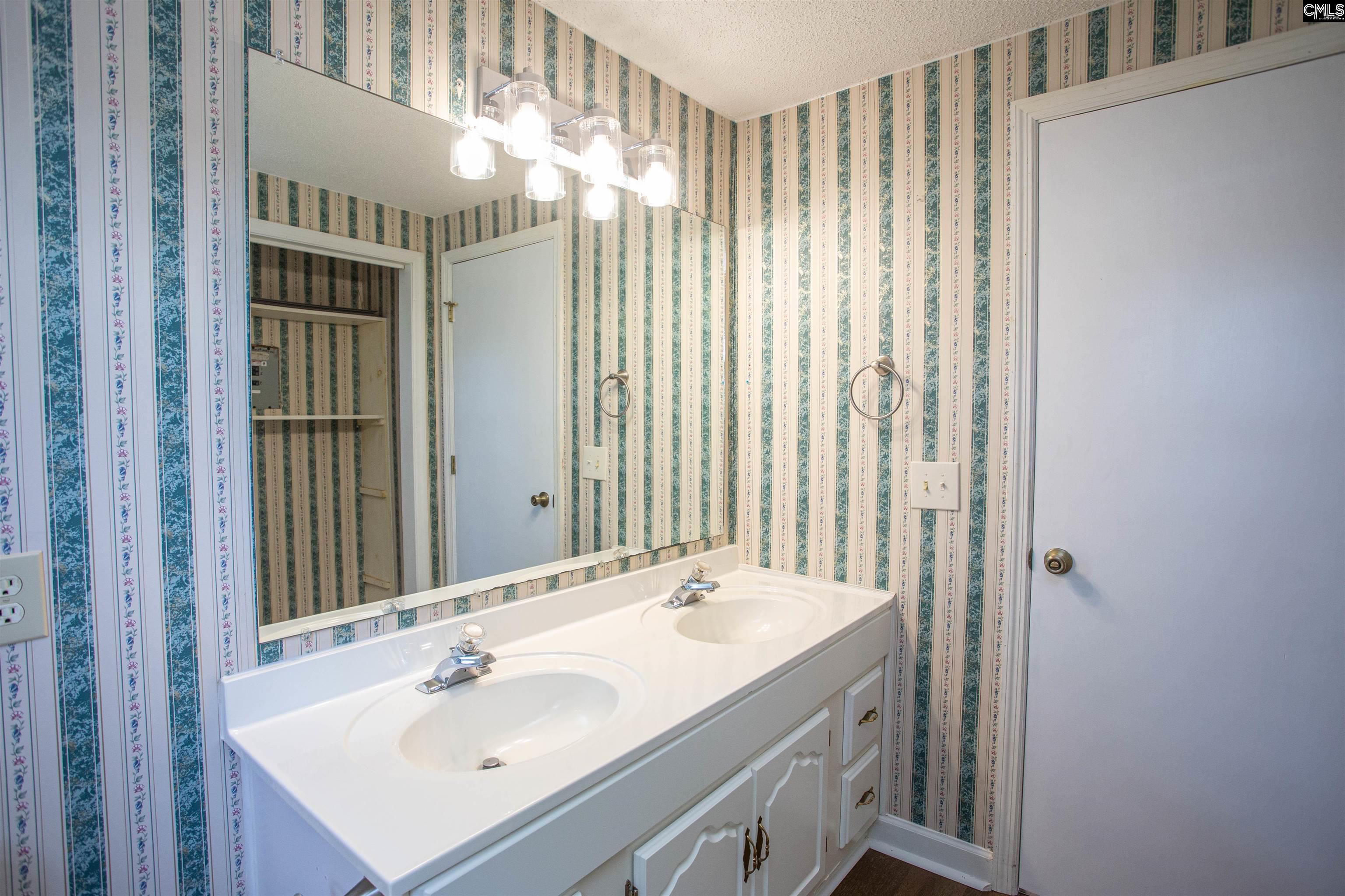 4094 Timrod Road Bethune, SC 29009 - Photo 8 of 34