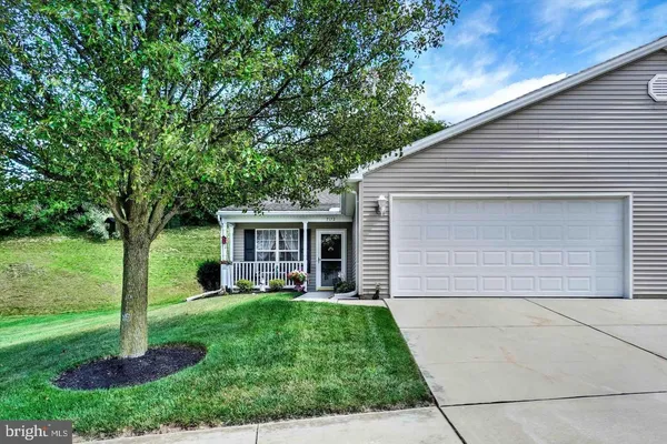 $275,000 | 7172 Seneca Ridge Drive, York, PA 17403