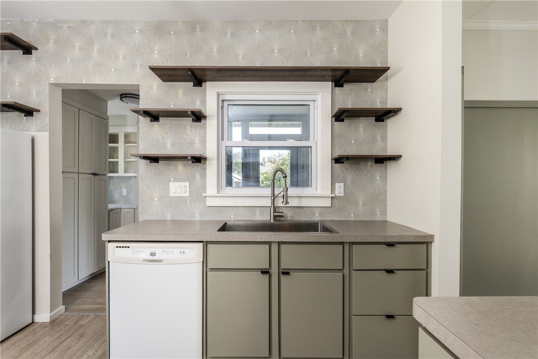 174 Fuller Avenue Corning, NY 14830 - Photo 17 of 46 Kitchen