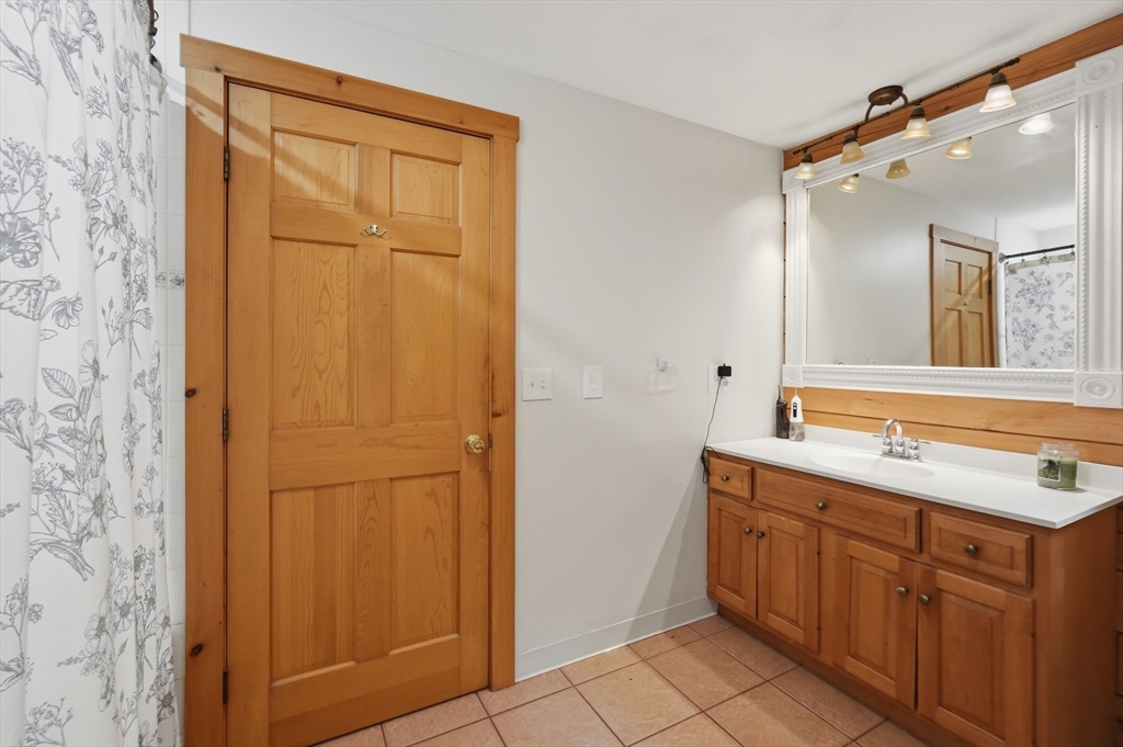 23 Lyman Barnes Road Brimfield, MA 01010 - Photo 19 of 31