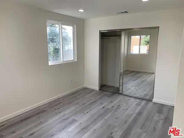 $4,000 | 2700 Los Olivos Lane, Unit 1/2, La Crescenta, CA 91214