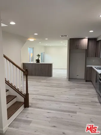 $4,000 | 2700 Los Olivos Lane, Unit 1/2, La Crescenta, CA 91214