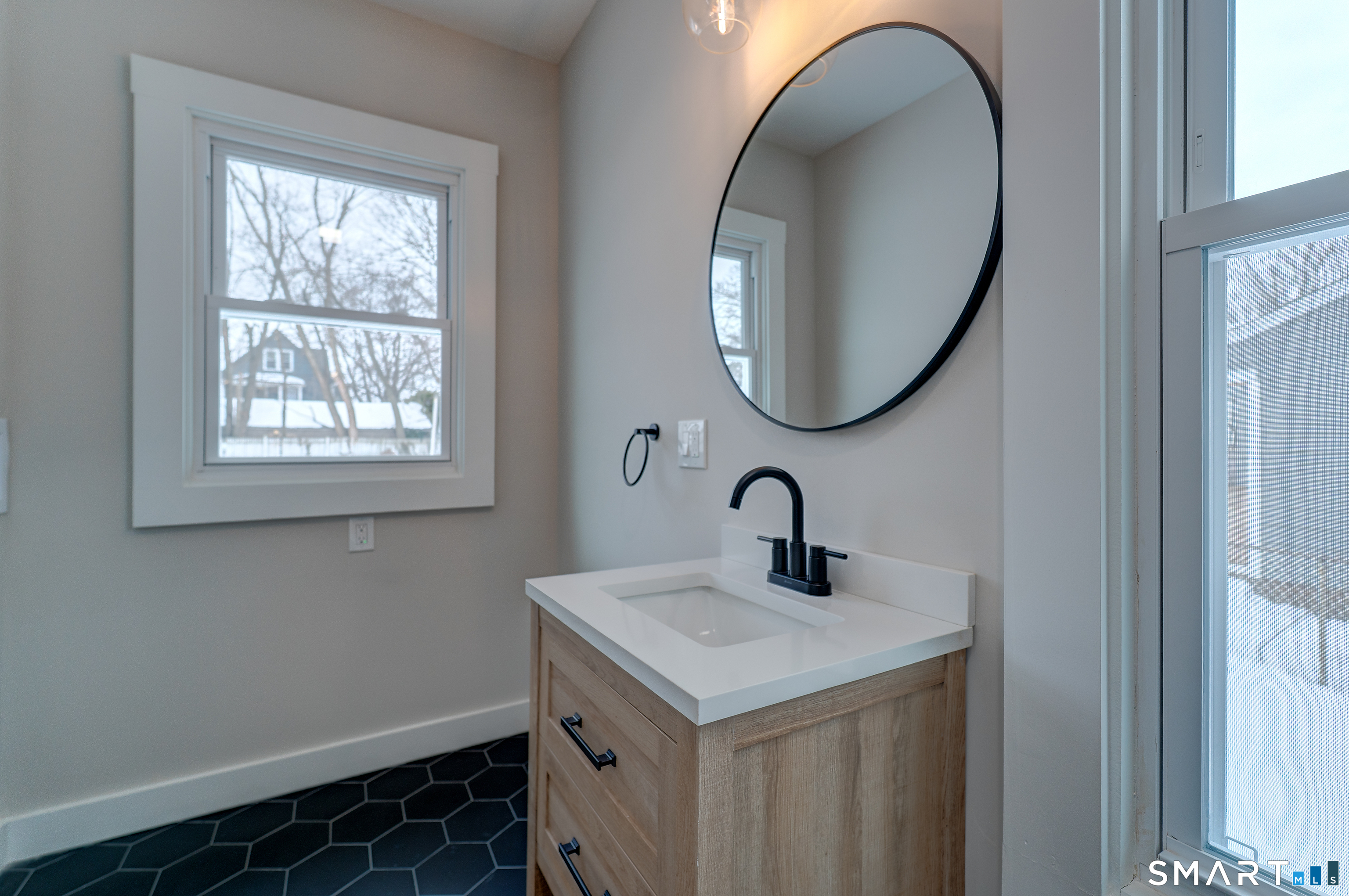 23 Notkins Street Hamden, CT 06514 - Photo 14 of 37