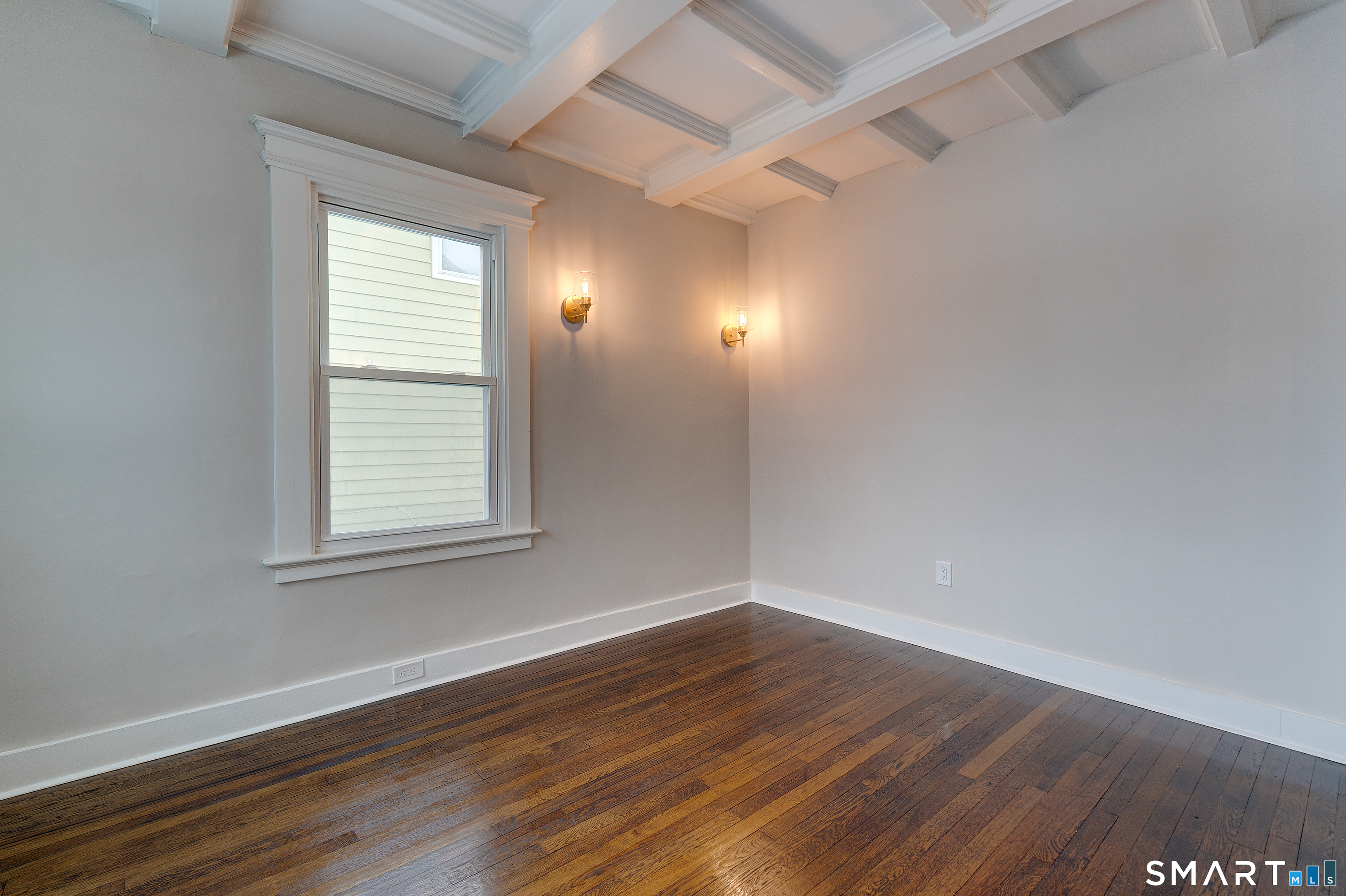 23 Notkins Street Hamden, CT 06514 - Photo 5 of 37