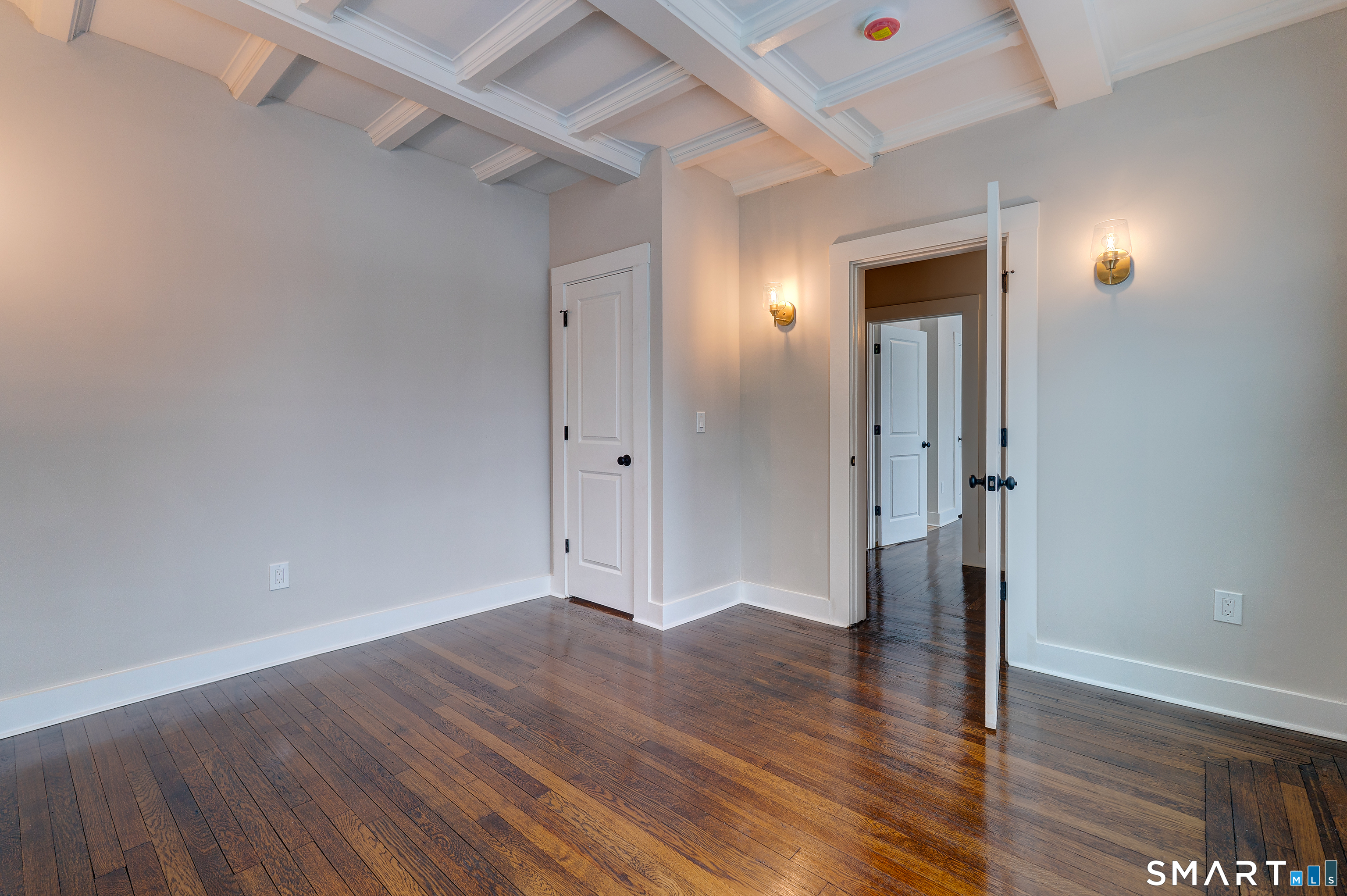 23 Notkins Street Hamden, CT 06514 - Photo 6 of 37