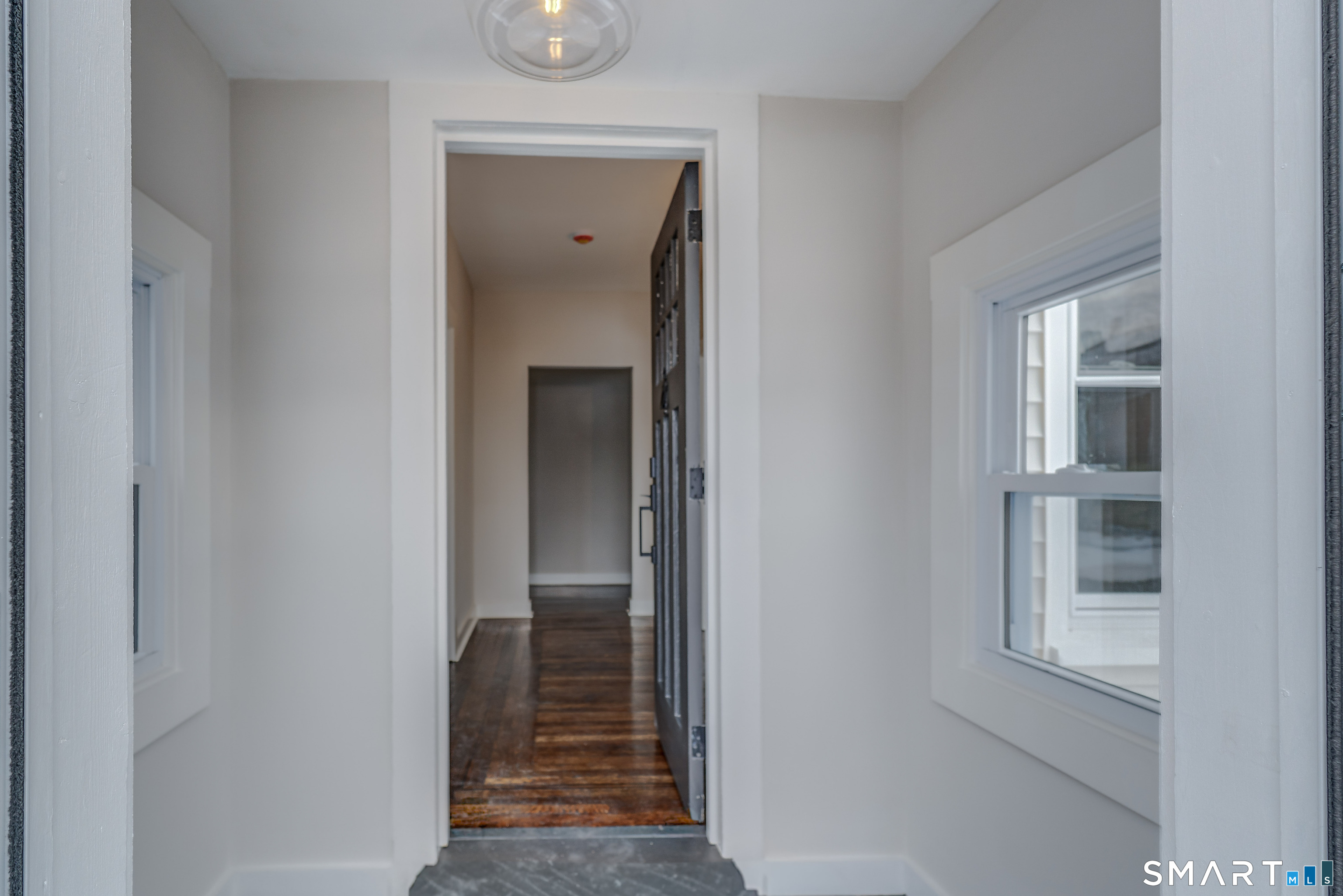 23 Notkins Street Hamden, CT 06514 - Photo 8 of 37