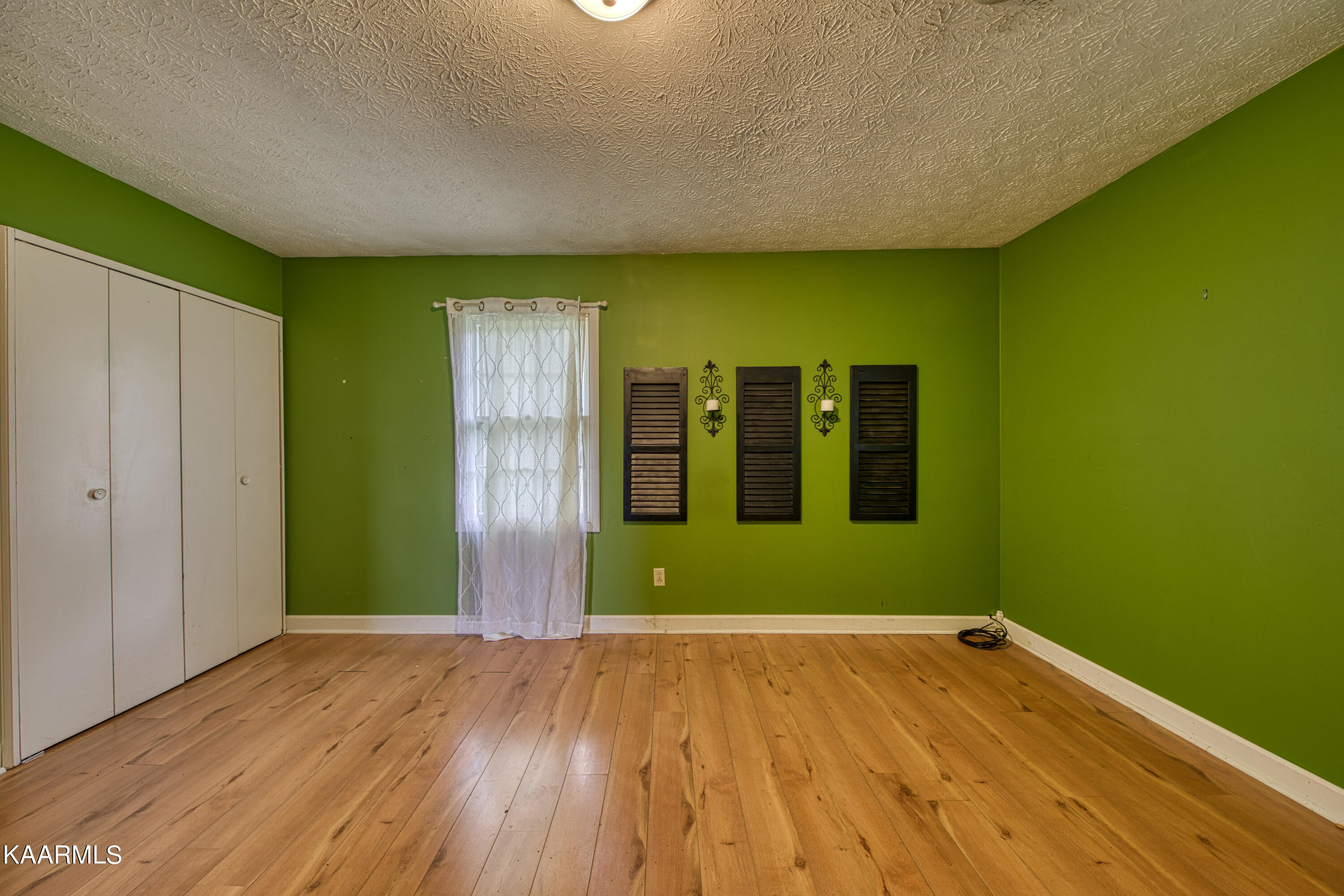 936 Butter And Egg Road Jacksboro, TN 37757 - Photo 18 of 30 030A7829_Batch