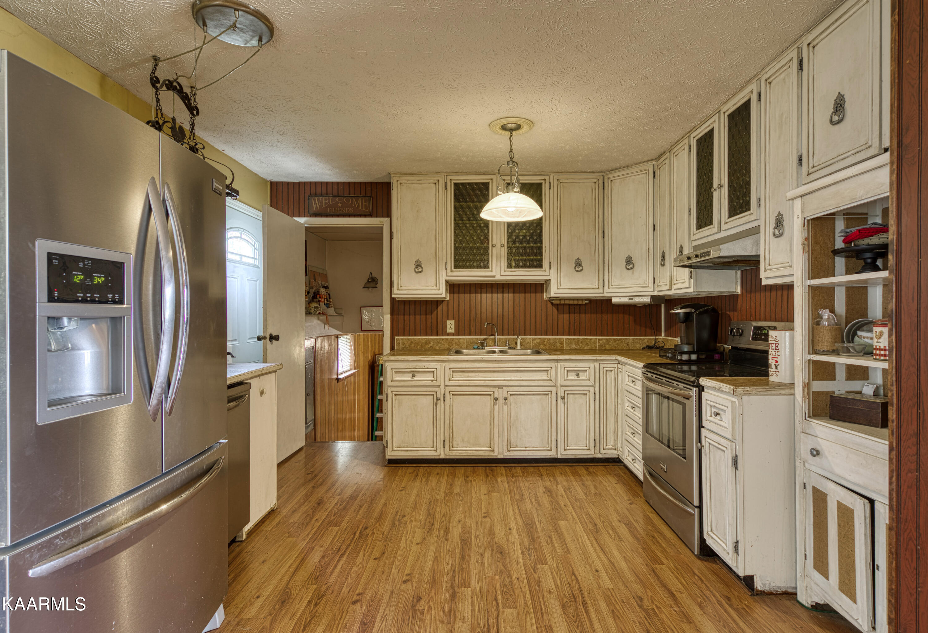 936 Butter And Egg Road Jacksboro, TN 37757 - Photo 10 of 30 030A7771_Batch