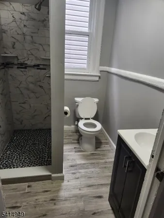 $2,400 | 296 South 19th Street, Newark, NJ 07103