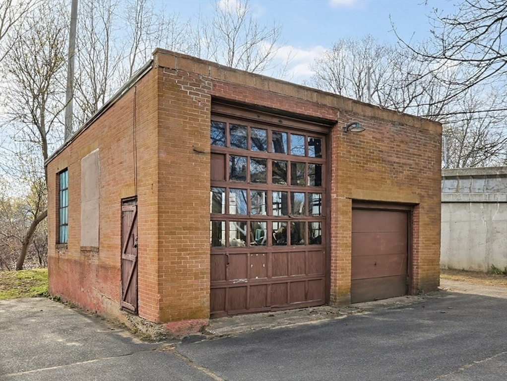 339 Chestnut Street Gardner, MA 01440 - Photo 40 of 40