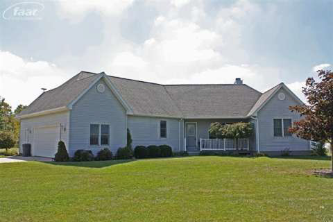 9778 Oak Ridge Road New Lothrop, MI 48460 - Photo 1 of 18 20374202.JPG