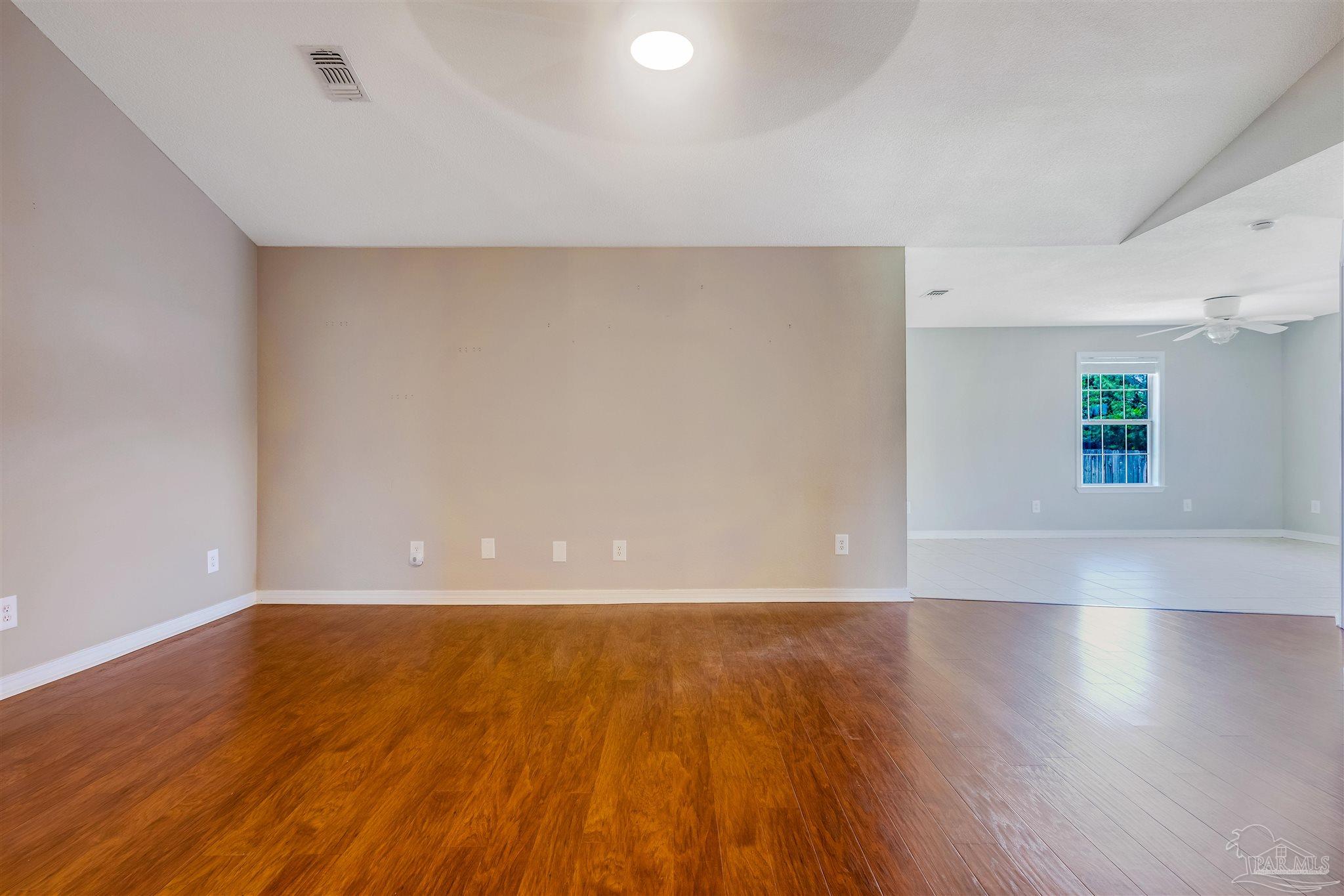 2104 Frontera Street Navarre, FL 32566 - Photo 16 of 47