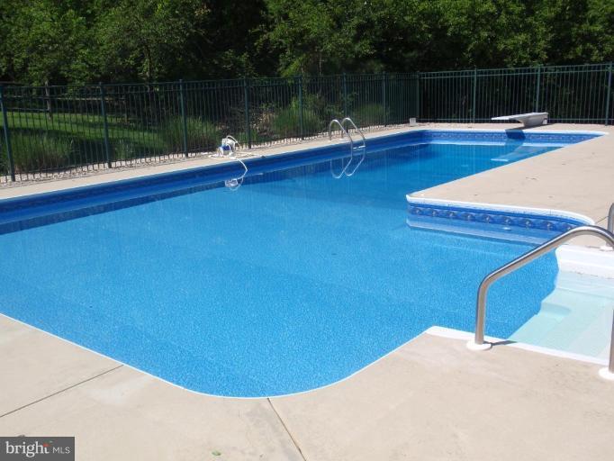 9348 Cabbage Run Road Frederick, MD 21701 - Photo 4 of 27 Swimming Pool