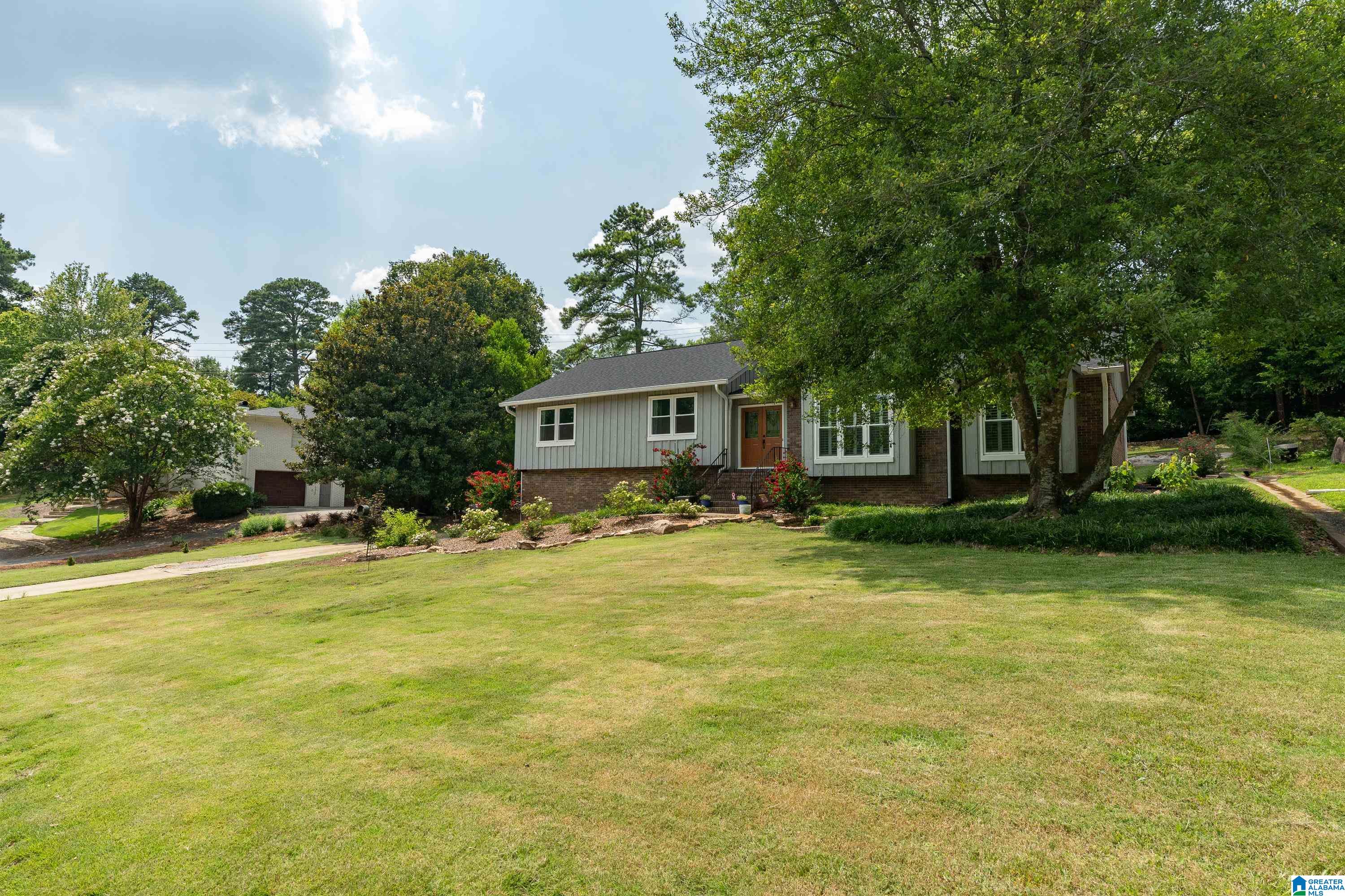 3552 Spring Valley Road Birmingham, AL 35223 - Photo 3 of 30