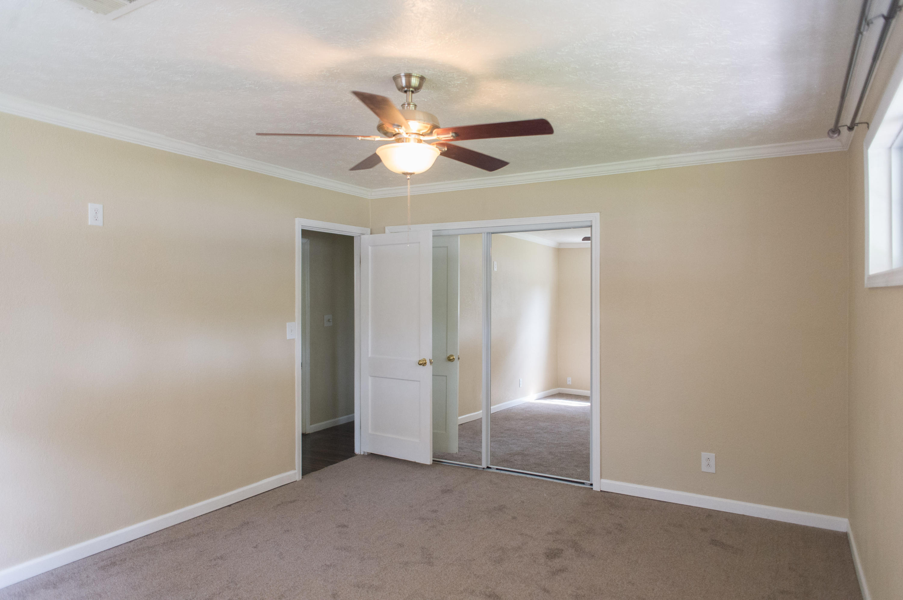 200 Butler Road Oak Ridge, TN 37830 - Photo 16 of 22 200Butler-16