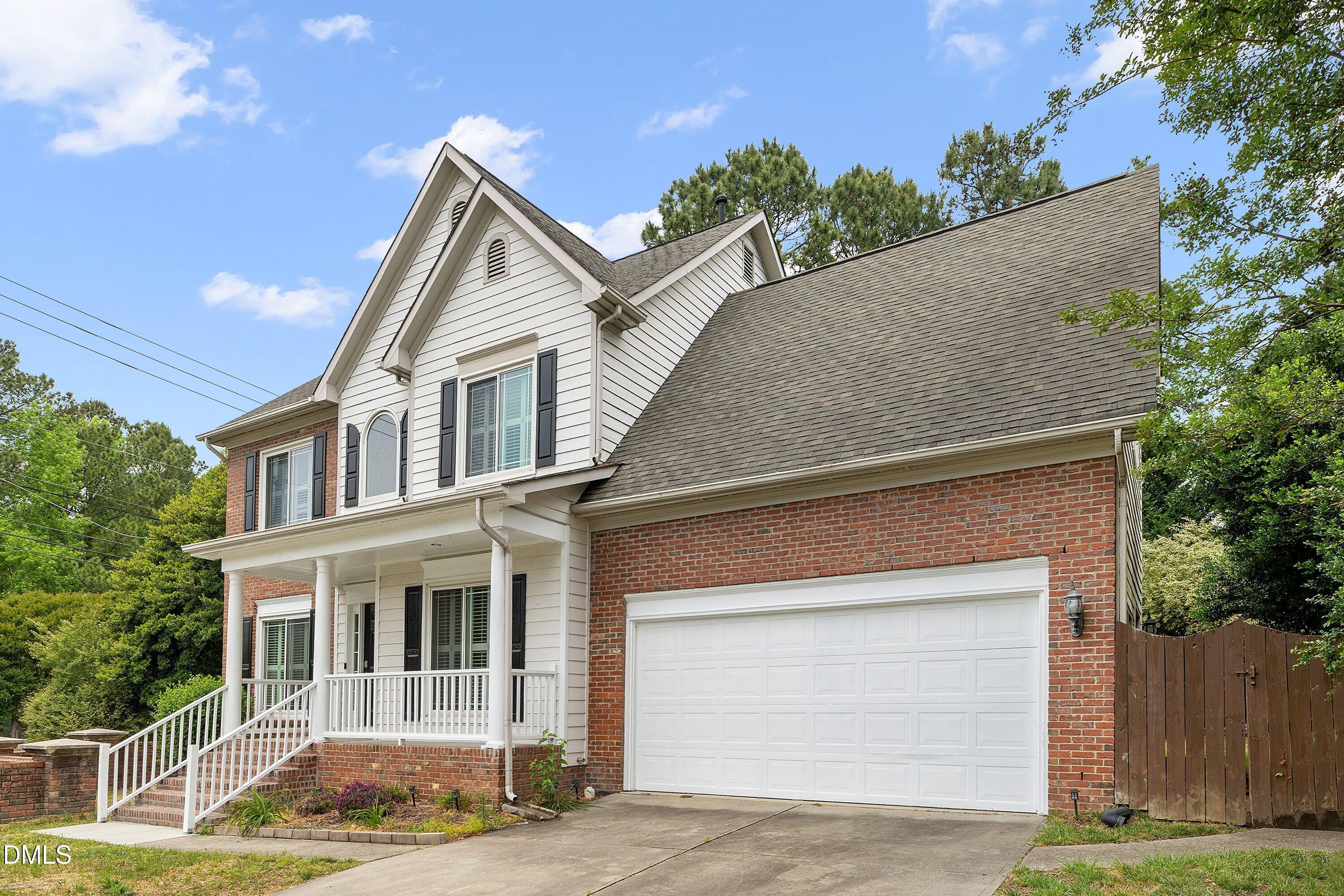 2428 Havershire Drive Raleigh, NC 27613 - Photo 4 of 53 04_beyc69f924b981a15