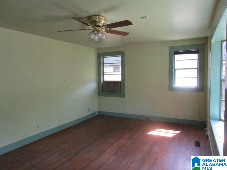 2524 Powderly Avenue Southwest Birmingham, AL 35211 - Photo 3 of 19