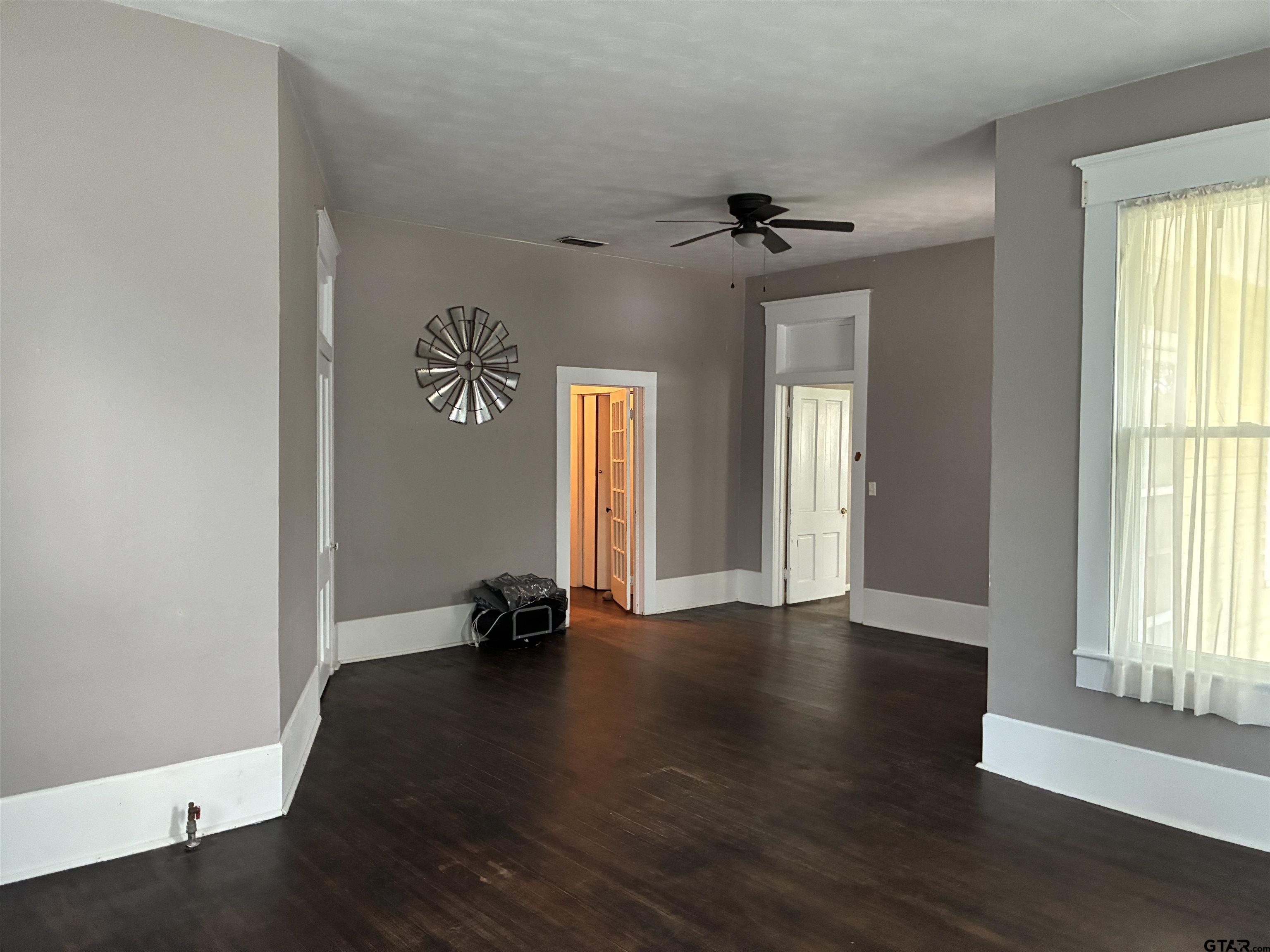 208 North Henderson Street Rusk, TX 75785 - Photo 13 of 16 Gallery Image 13