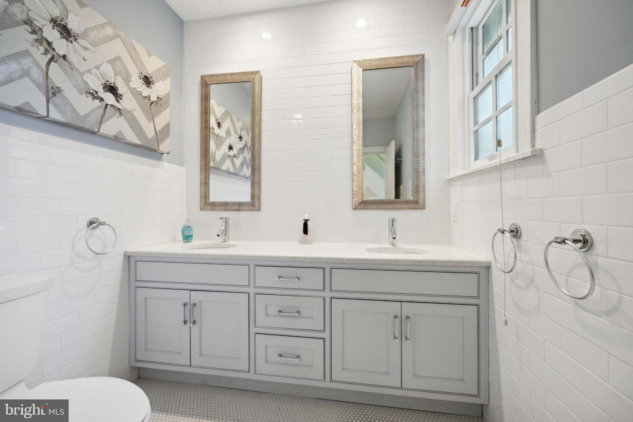 105 Woodside Road Ardmore, PA 19003 - Photo 40 of 59 Hall Bathroom