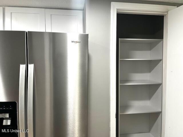 14151 Highway 35 Kosciusko, MS 39090 - Photo 14 of 32 Closet Pantry