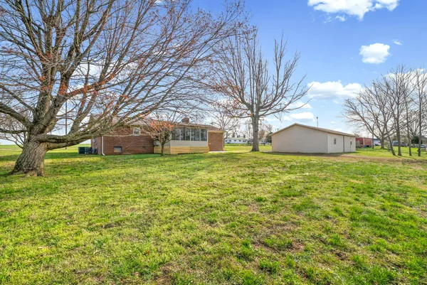 $269,900 | 7777 Pembroke Road, Pembroke, KY 42266