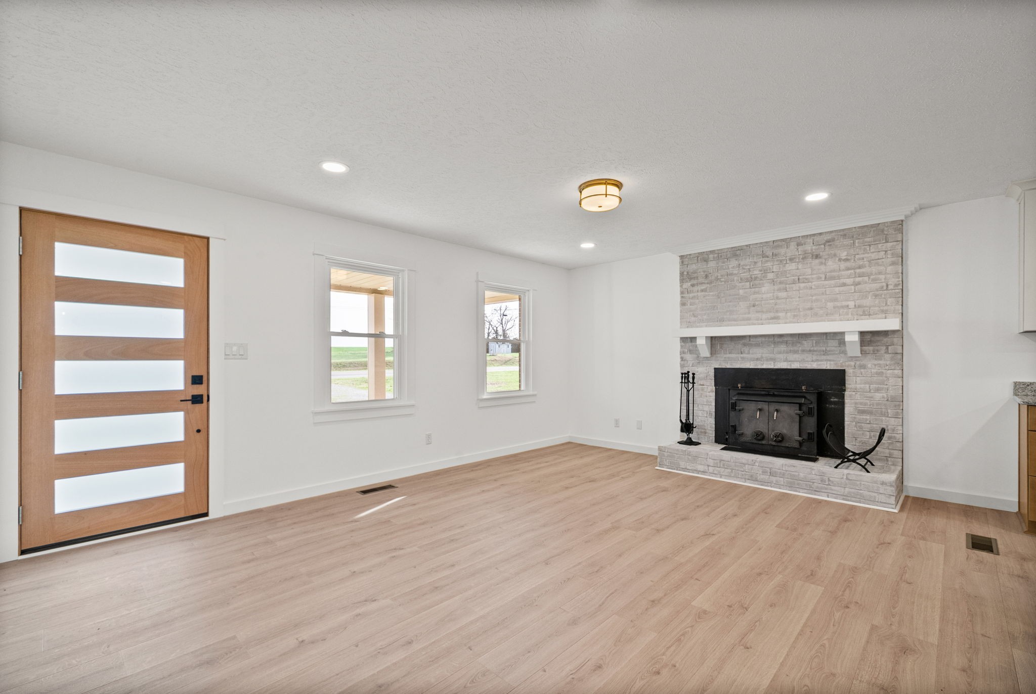 7777 Pembroke Road Pembroke, KY 42266 - Photo 6 of 33