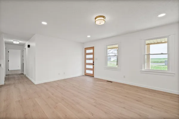 $269,900 | 7777 Pembroke Road, Pembroke, KY 42266