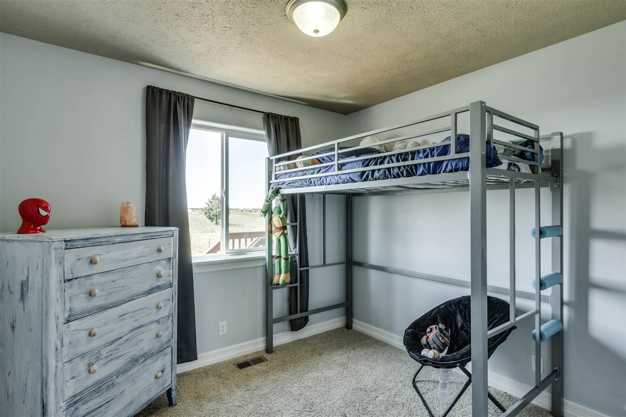 14411 West Deno Road Spokane, WA 99224 - Photo 11 of 20