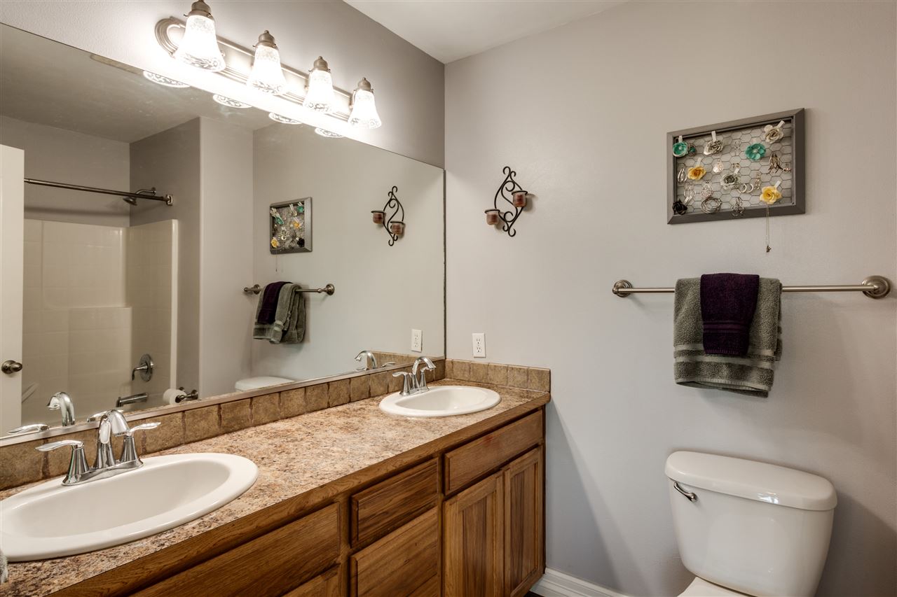 14411 West Deno Road Spokane, WA 99224 - Photo 10 of 20