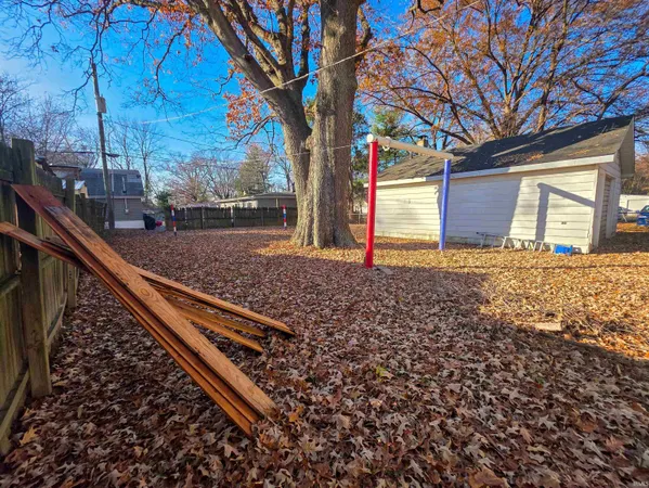 $69,900 | 2405 Jeanette Avenue, Evansville, IN 47714