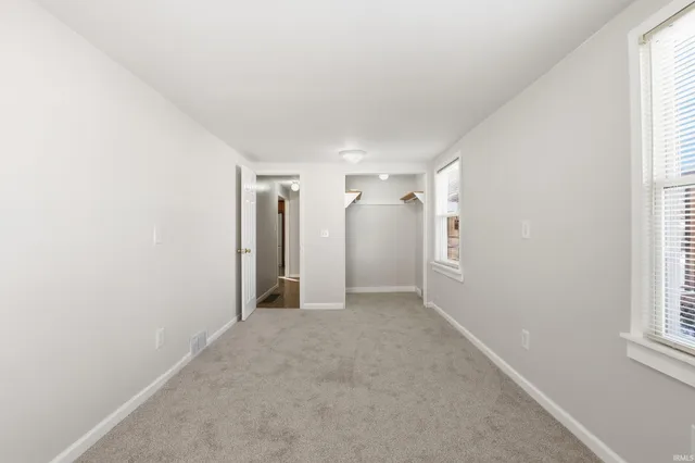 $199,900 | 2130 Sunnymede Drive, Fort Wayne, IN 46803