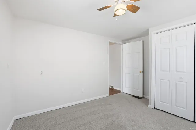 $199,900 | 2130 Sunnymede Drive, Fort Wayne, IN 46803