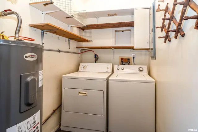 $170,000 | 308 South Spillertown Road, Marion, IL 62959